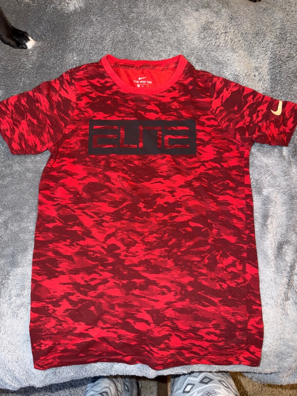 Nike Elite Red and Black Camo Athletic Tee